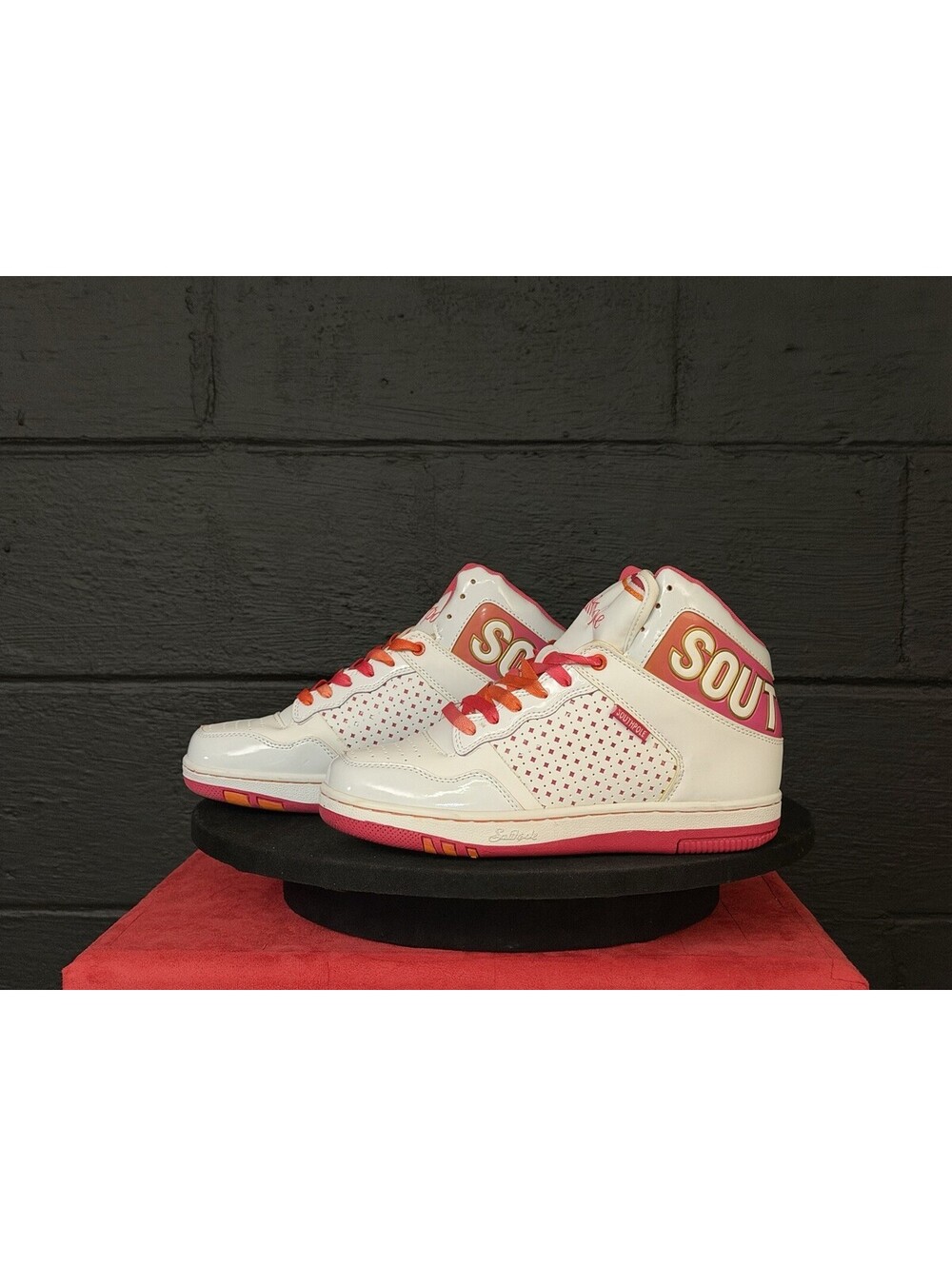 Southpole Glacier-F8 Mid Top Sneakers Women’s 7 White Pink Y2K Deadstock NWHOB